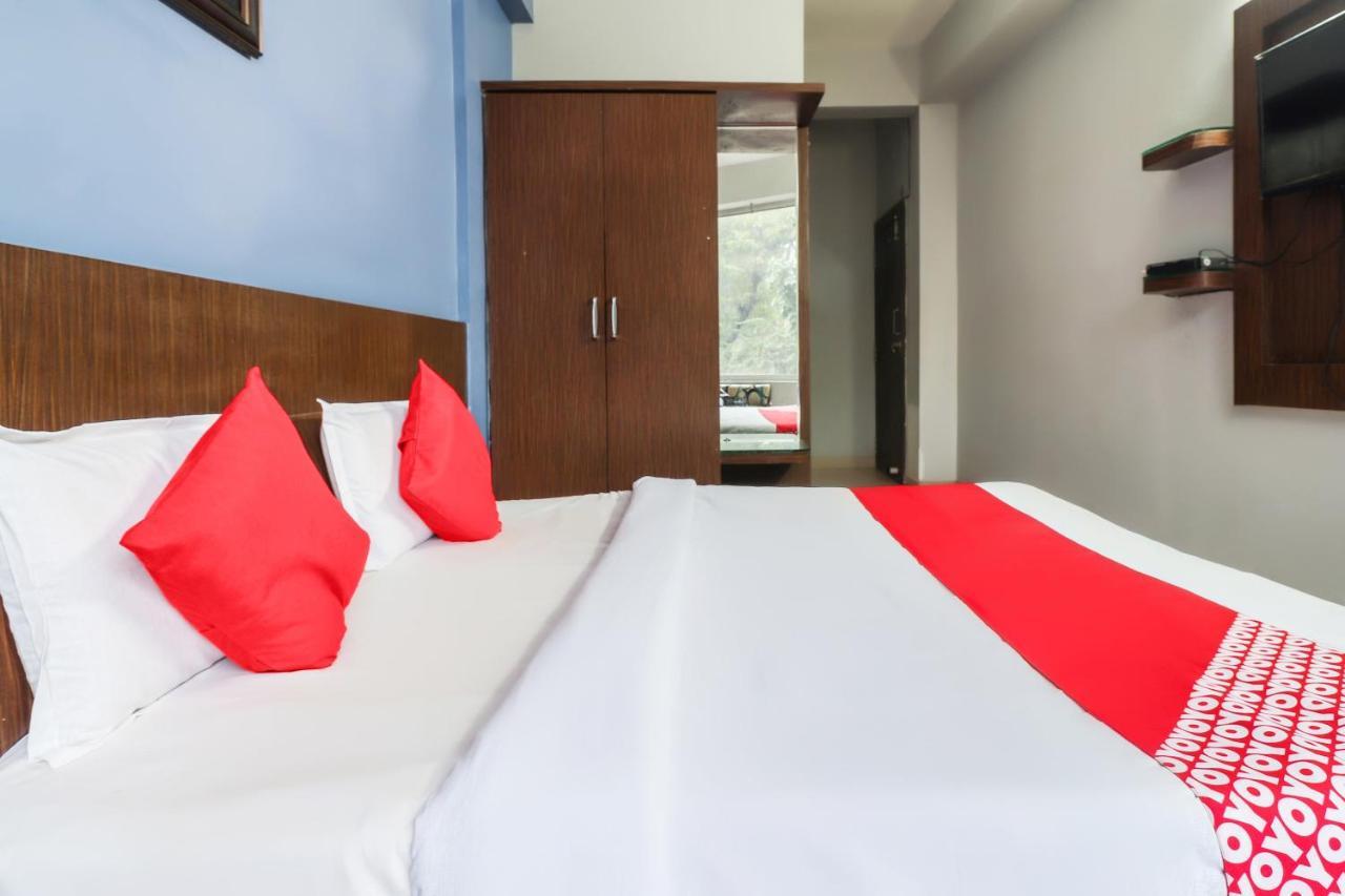 Oyo 69402 Yogeshwar Dhaam Hotel Vrindāvan Zewnętrze zdjęcie