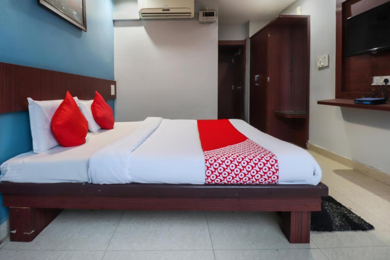 Oyo 69402 Yogeshwar Dhaam Hotel Vrindāvan Zewnętrze zdjęcie