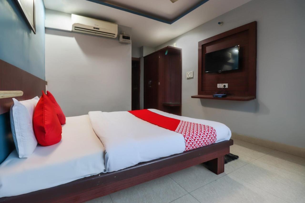 Oyo 69402 Yogeshwar Dhaam Hotel Vrindāvan Zewnętrze zdjęcie